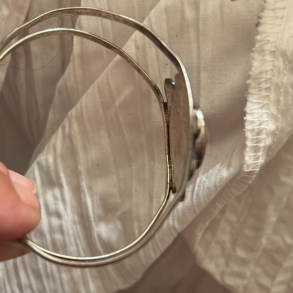 Vintage Mexico* Silver Cuff Bracelet w red stone/ coral** - Picture 6 of 7